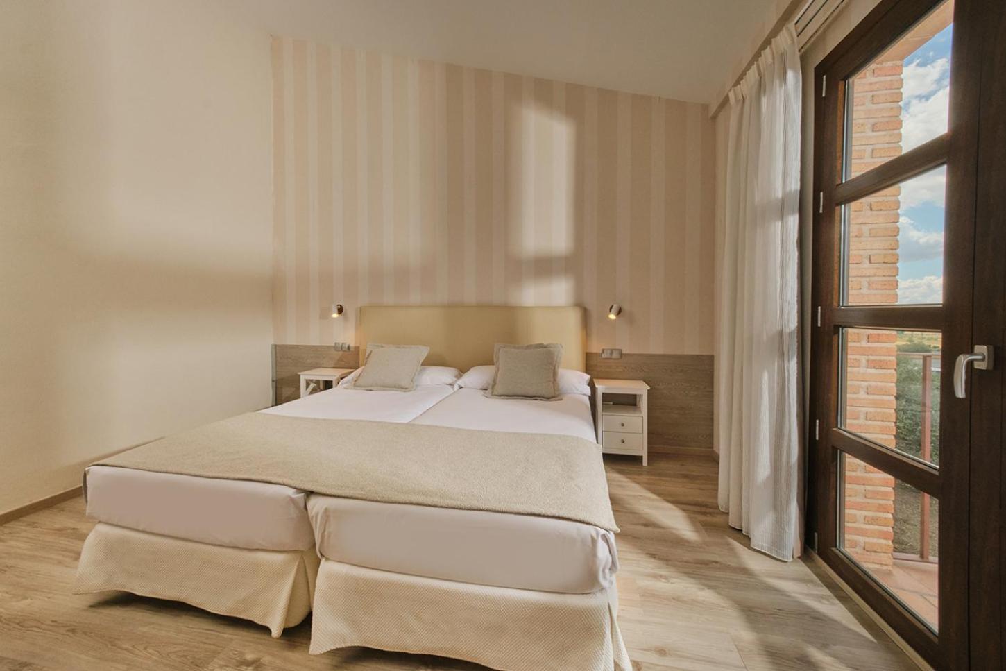 Chueca Hotel Spa Villa Nazules מראה חיצוני תמונה