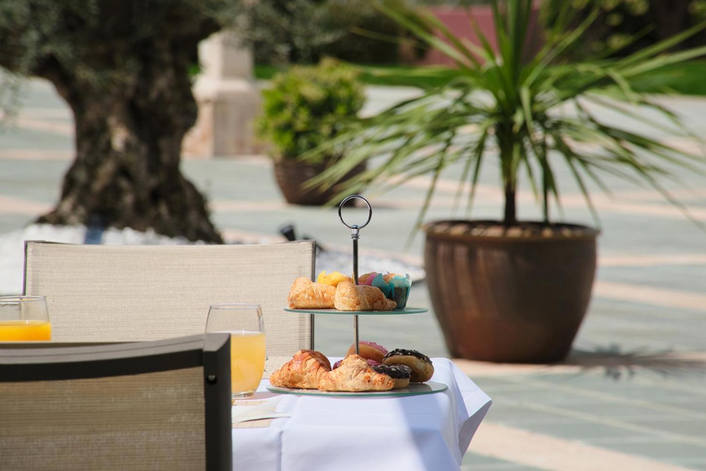 Chueca Hotel Spa Villa Nazules מראה חיצוני תמונה